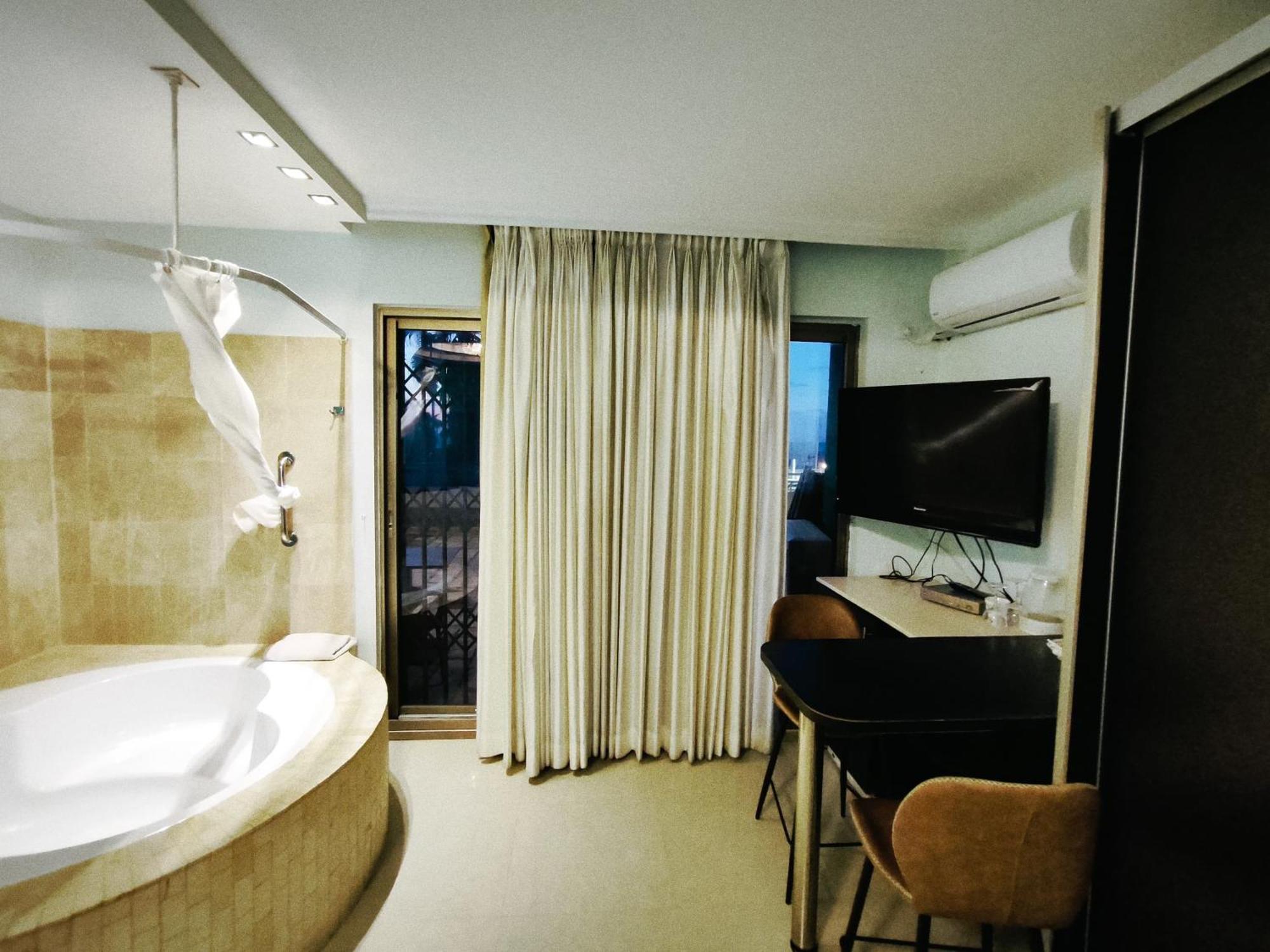 Marina Beach Hotel Tel Aviv Eksteriør bilde