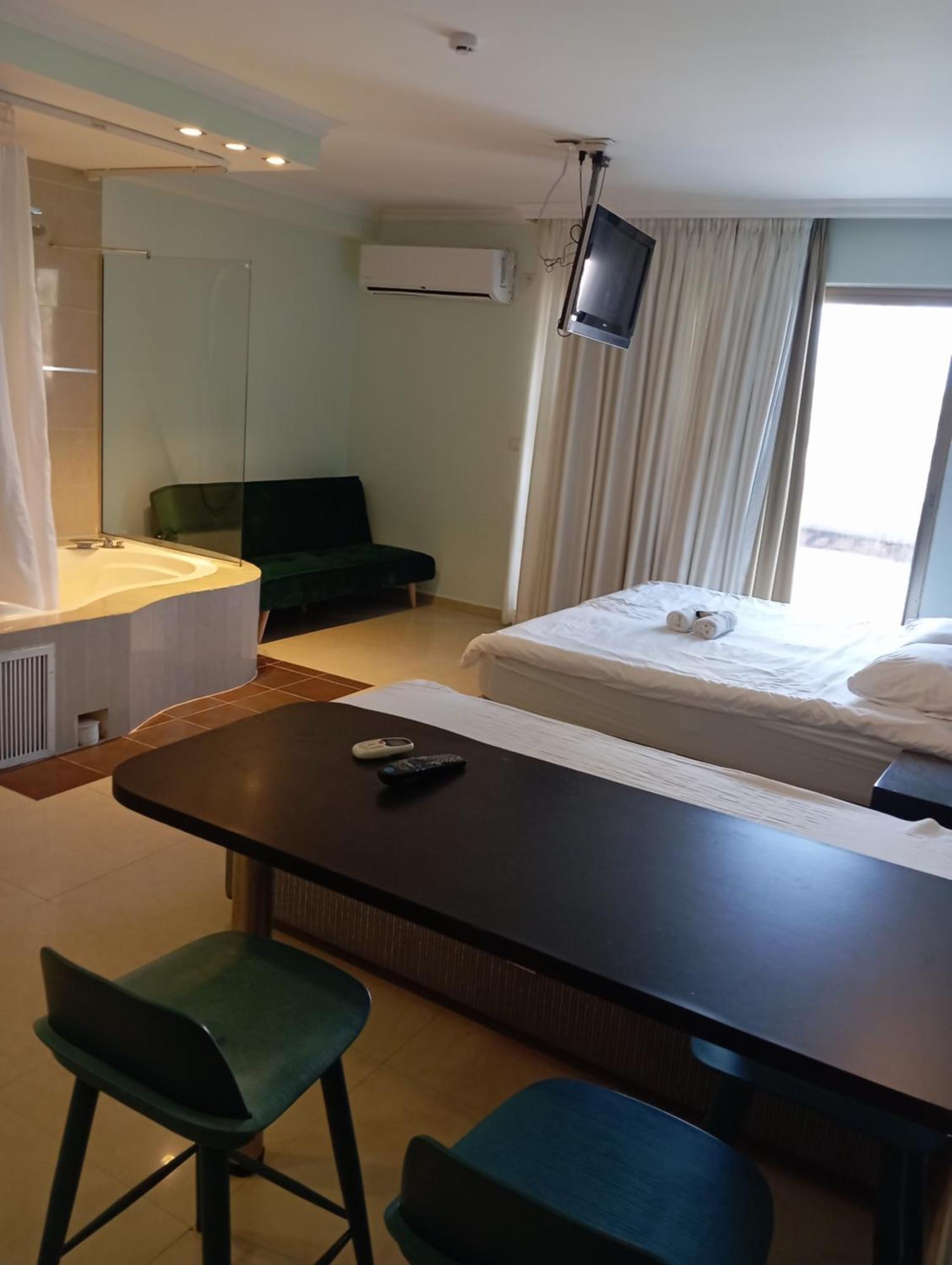 Marina Beach Hotel Tel Aviv Eksteriør bilde