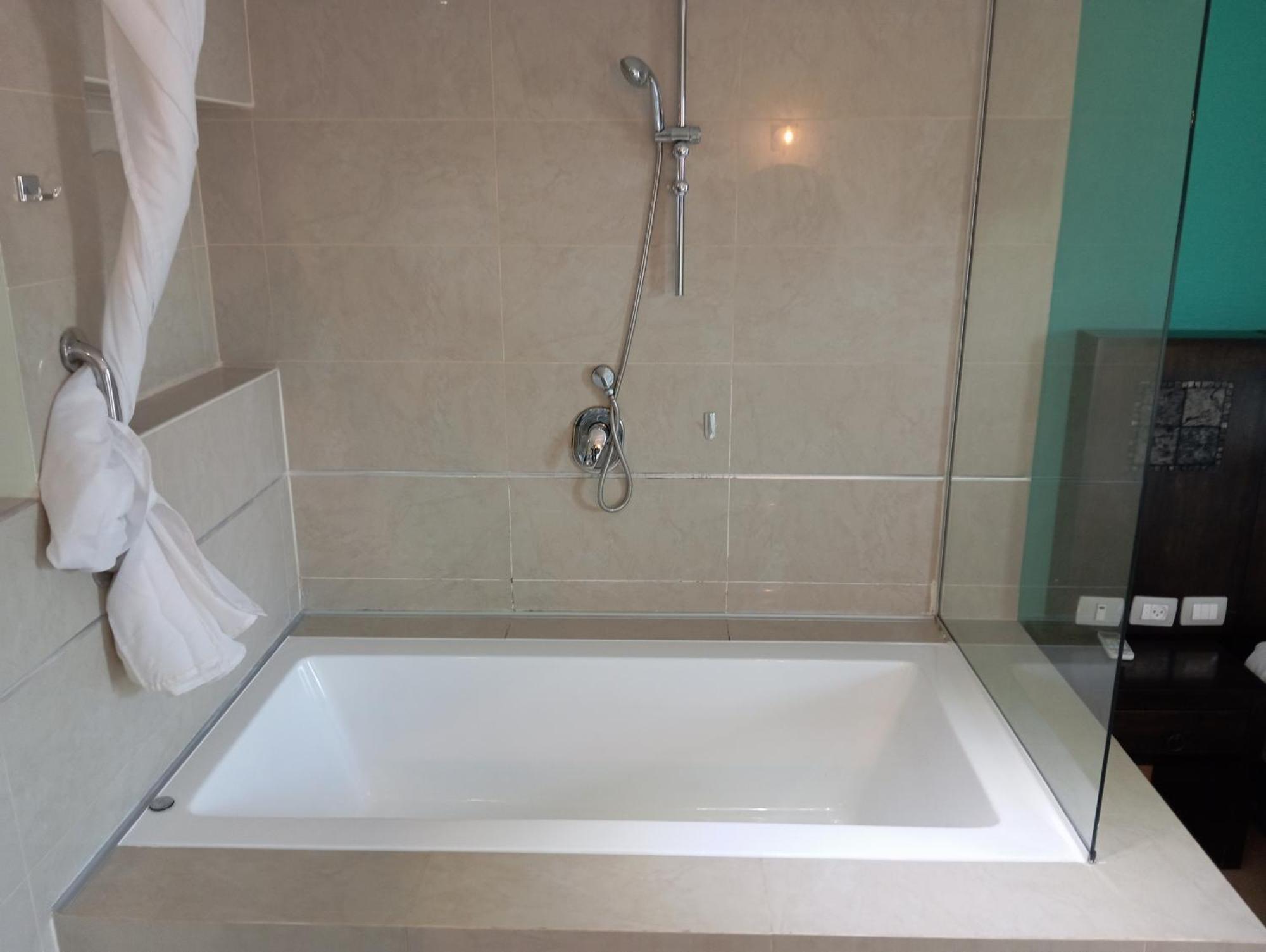 Marina Beach Hotel Tel Aviv Eksteriør bilde