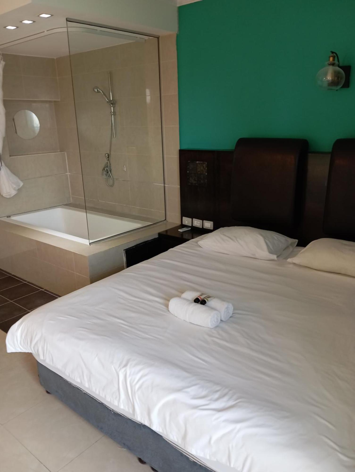 Marina Beach Hotel Tel Aviv Eksteriør bilde
